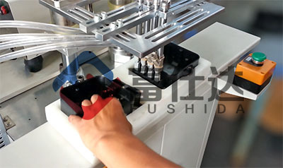 電表自動打螺絲機 電表自動打螺絲機